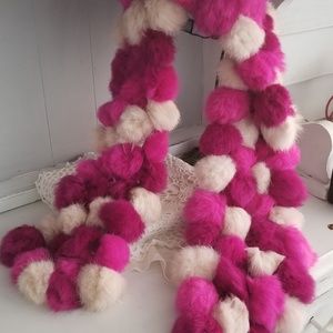 Shades of pink Authentic Rabbit fur pom pom scarf